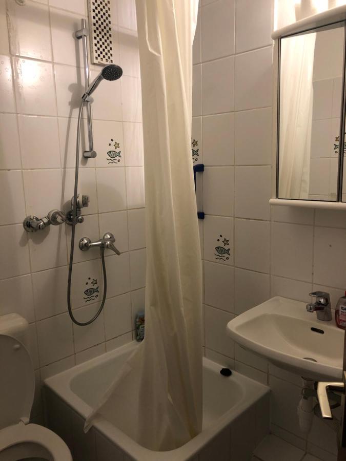 Ruhige Und Erholsame Wohnung Mit Balkon Gotinga Exterior foto
