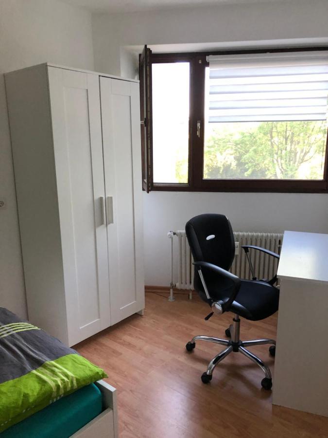 Ruhige Und Erholsame Wohnung Mit Balkon Gotinga Exterior foto