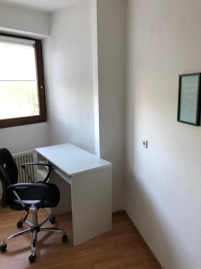 Ruhige Und Erholsame Wohnung Mit Balkon Gotinga Exterior foto