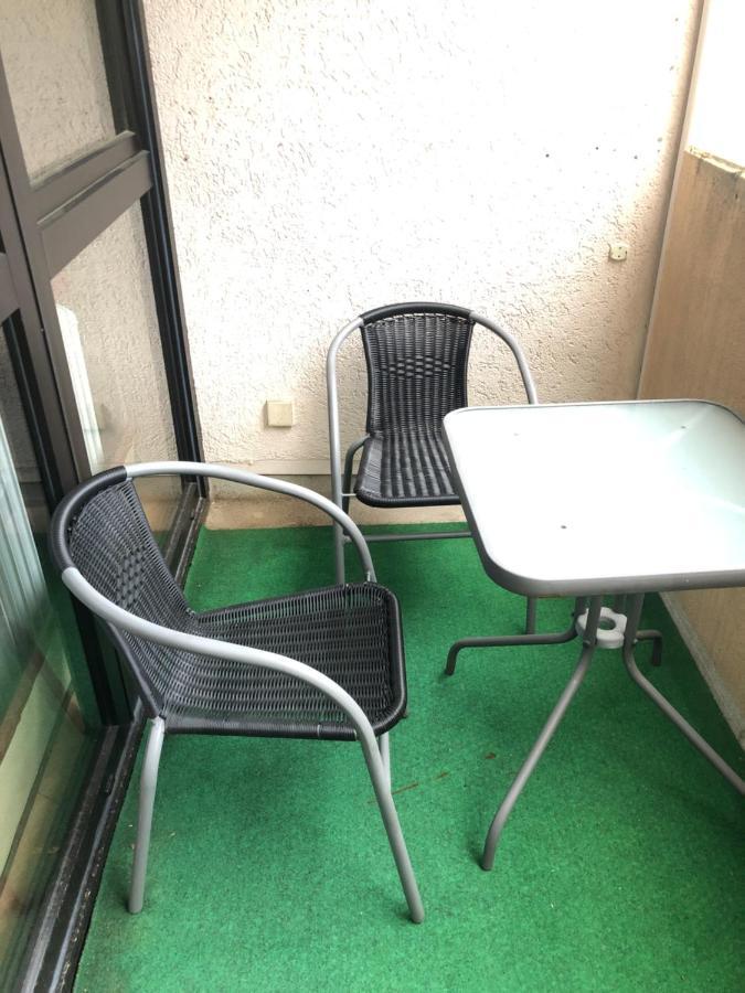Ruhige Und Erholsame Wohnung Mit Balkon Gotinga Exterior foto